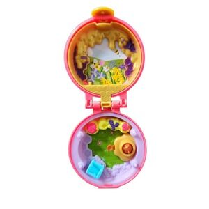 Polly Pocket Compact‎ Bee Keeper - 2019